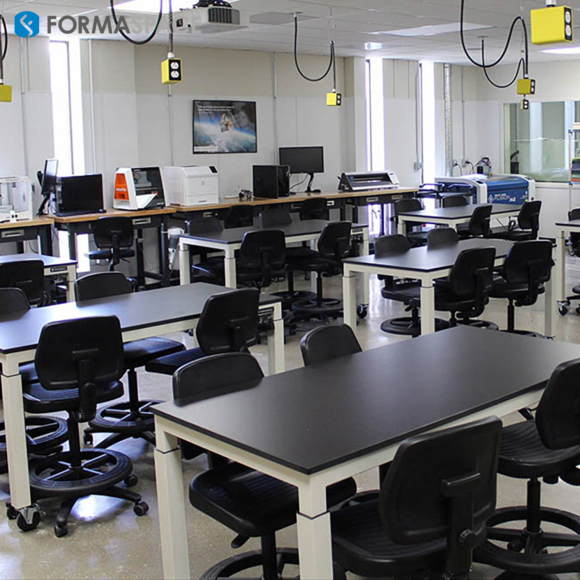 classroom mobile desks