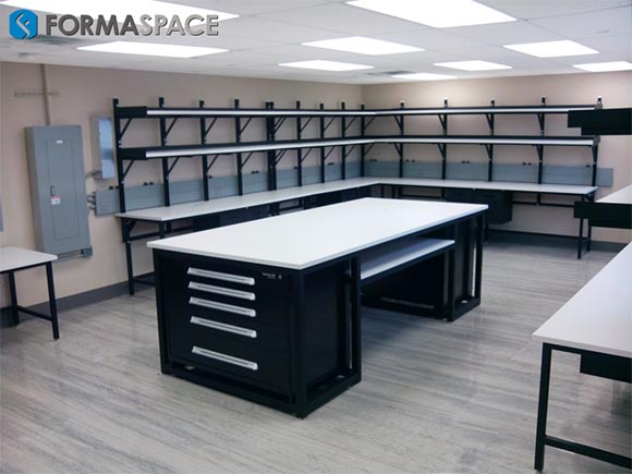 This project was built for use by the White House to maintain and repair helicopters.