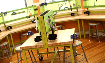 ergonomic classroom tables