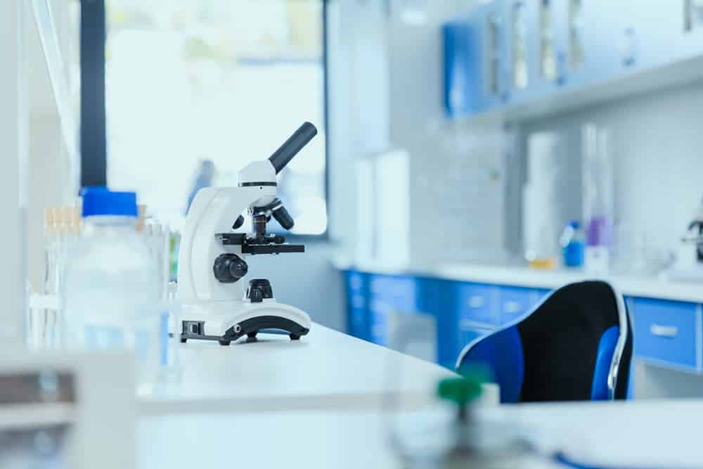 How to Choose the Right Microscope Table | Formaspace