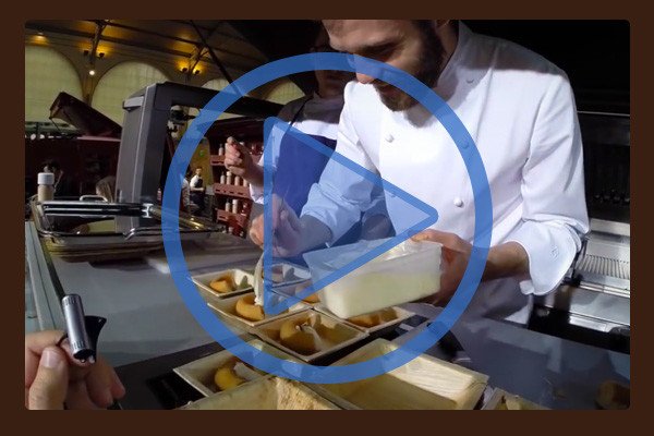 Think the Food Truck scene is limited to Los Angeles and Austin? Peugeot presents their Food Truck Peugeot, le Bistrot du Lion. Think the Food Truck scene is limited to Los Angeles and Austin? Peugeot presents their Food Truck Peugeot, le Bistrot du Lion.